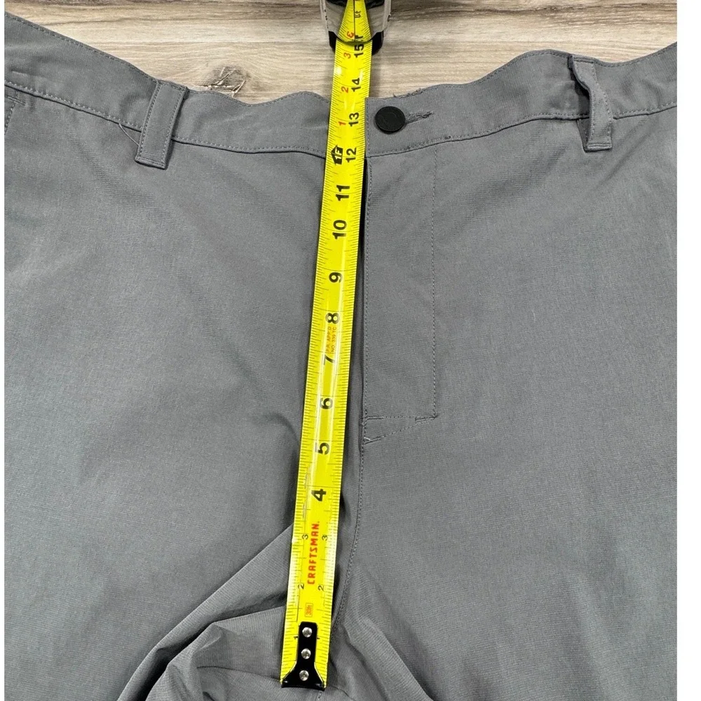 Banana Republic Men's 40 Grey Comfort Flat Front Shorts Tech Stretch‎ Golf 9.5